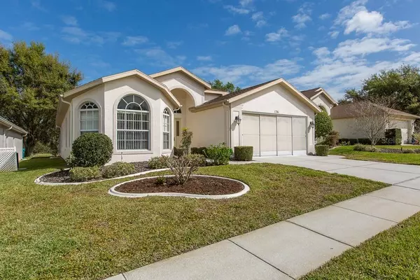 136 CENTER OAK CIR, Spring Hill, FL 34609