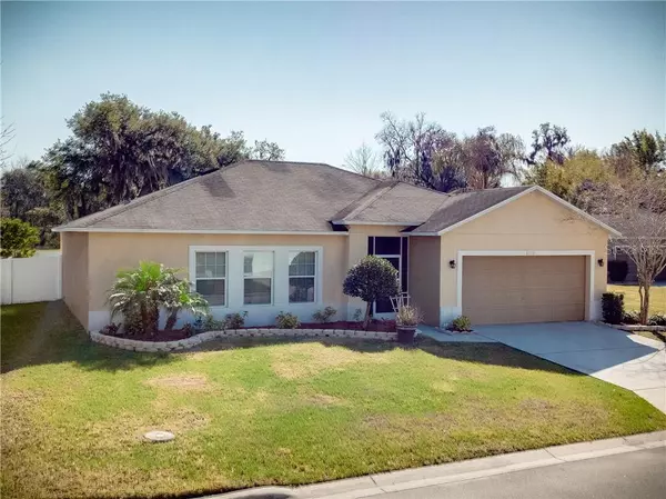 6836 HAMPSHIRE BLVD, Lakeland, FL 33813