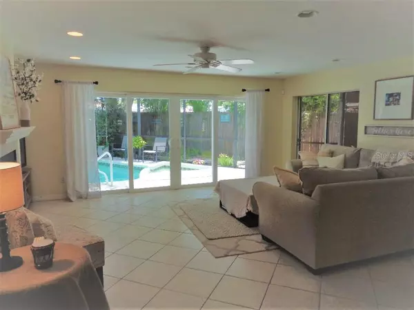 Sarasota, FL 34232,5428 LAURELWOOD PL