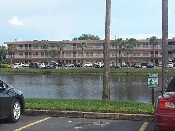 6400 46TH AVE N #29, Kenneth City, FL 33709