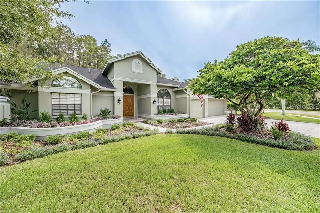Tarpon Springs, FL 34688,875 CENTERWOOD DR