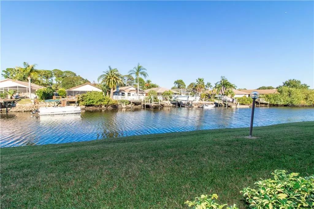 New Port Richey, FL 34652,4533 MARINE Pkwy #102