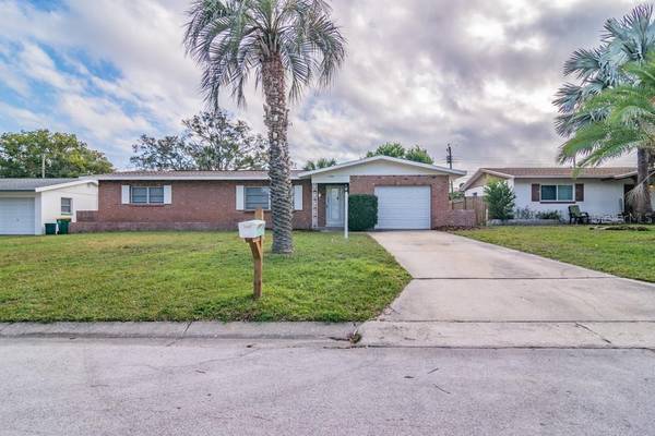 11398 80TH AVE, Seminole, FL 33772