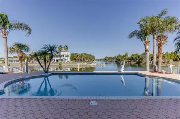 Hernando Beach, FL 34607,3423 AMBERJACK DR