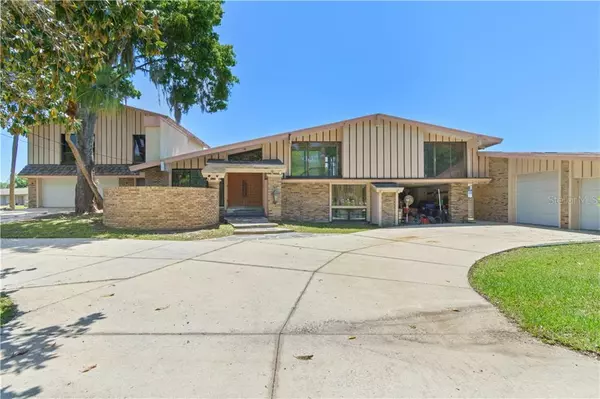 1865 SE 3RD CT, Crystal River, FL 34429