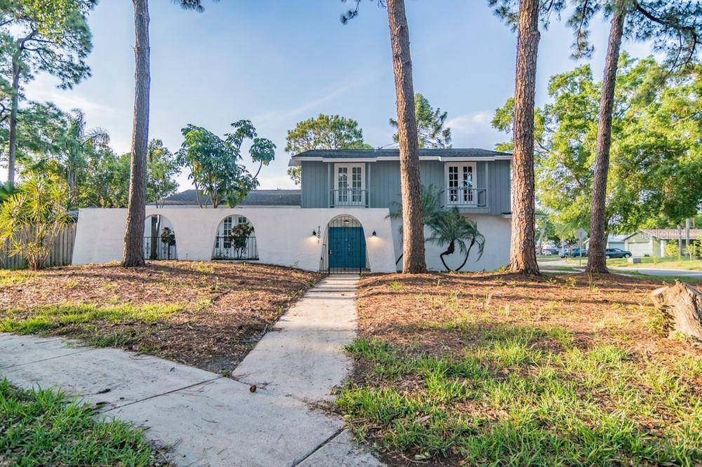 7001 FORESTVIEW CT, Tampa, FL 33634