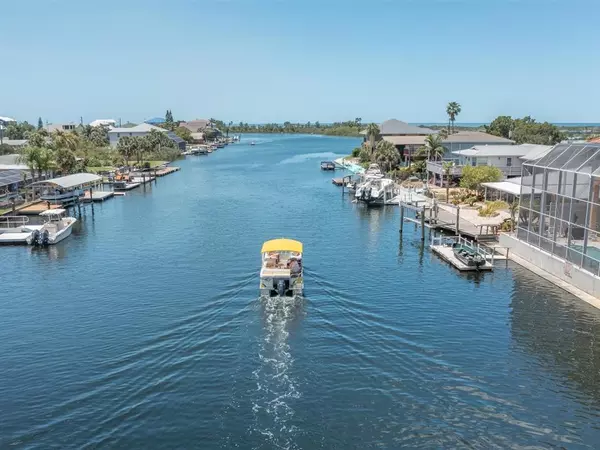 Hernando Beach, FL 34607,3288 MINNOW CREEK DR