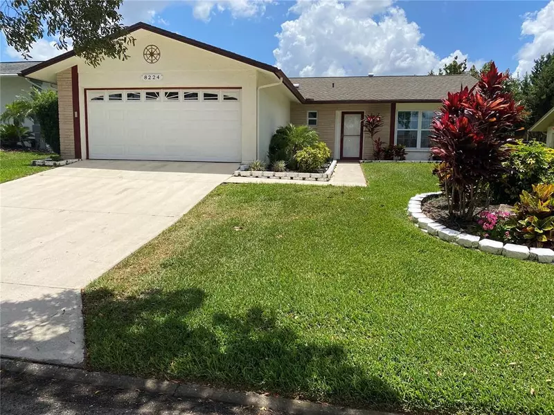 8224 PALMA DEL RIO DR, Port Richey, FL 34668