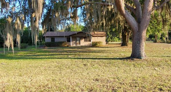 2449 CR 722, Webster, FL 33597