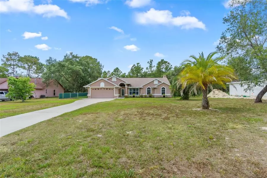 10340 CALICO WARBLER AVE, Weeki Wachee, FL 34613