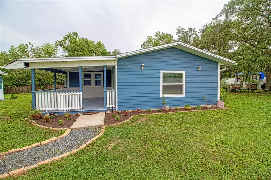 11384 MARIPOE RD, Weeki Wachee, FL 34614