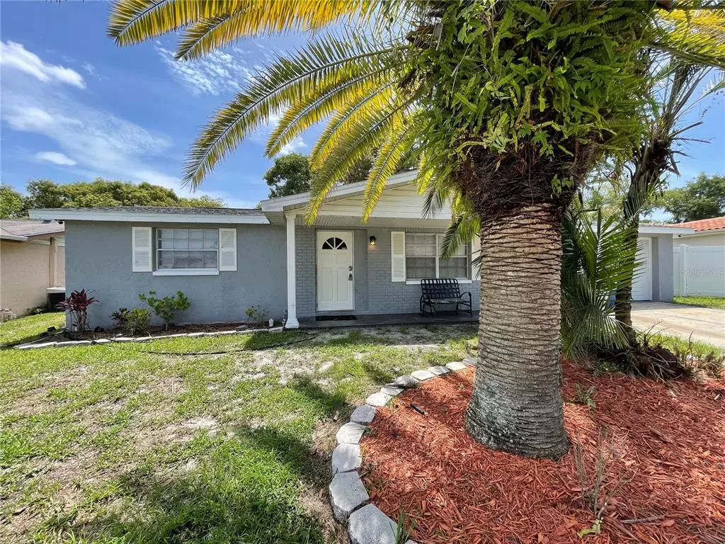 Port Richey, FL 34668,9900 LAKESIDE LN