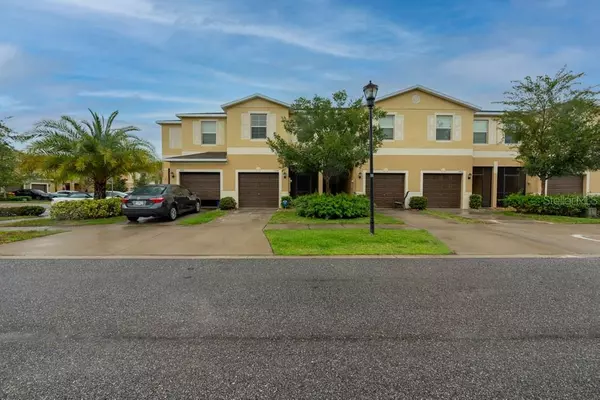 Ruskin, FL 33570,1704 IVORY GOOSE PL