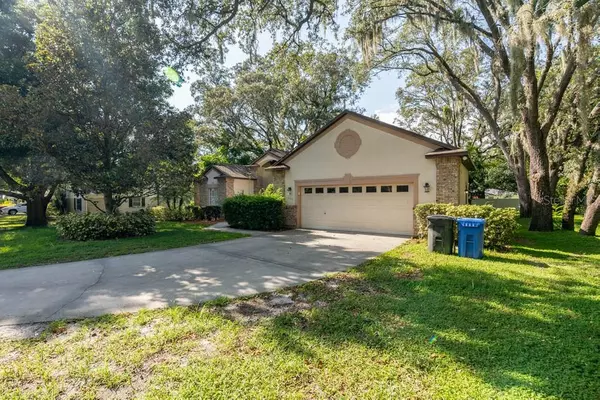 Brandon, FL 33511,600 HITCHING POST DR