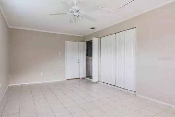 Sarasota, FL 34237,709 WOOD LN