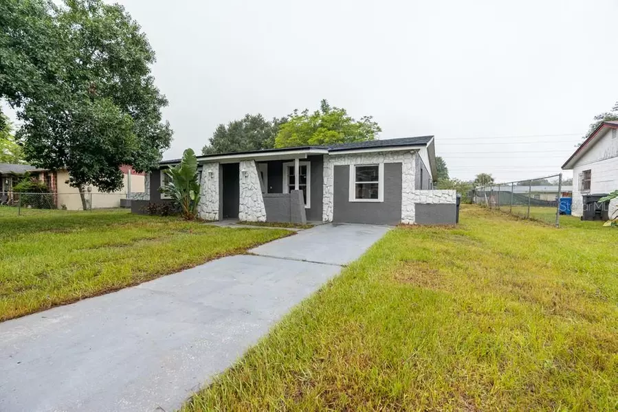 8520 TIDEWATER TRL, Tampa, FL 33619