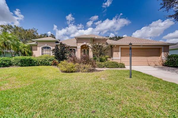 12001 SUMMER MEADOW DR, Lakewood Ranch, FL 34202