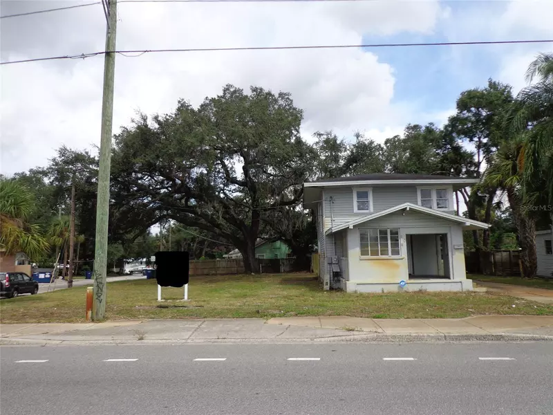 909 and 911 WEST HILLSBOROUGH AVE, Tampa, FL 33604