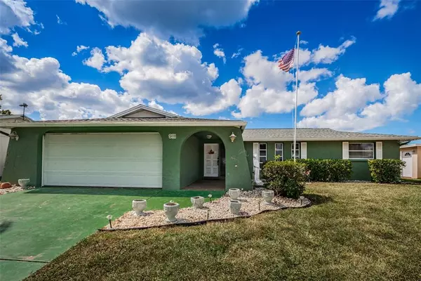 9111 SAINT CLAIR LN, Port Richey, FL 34668