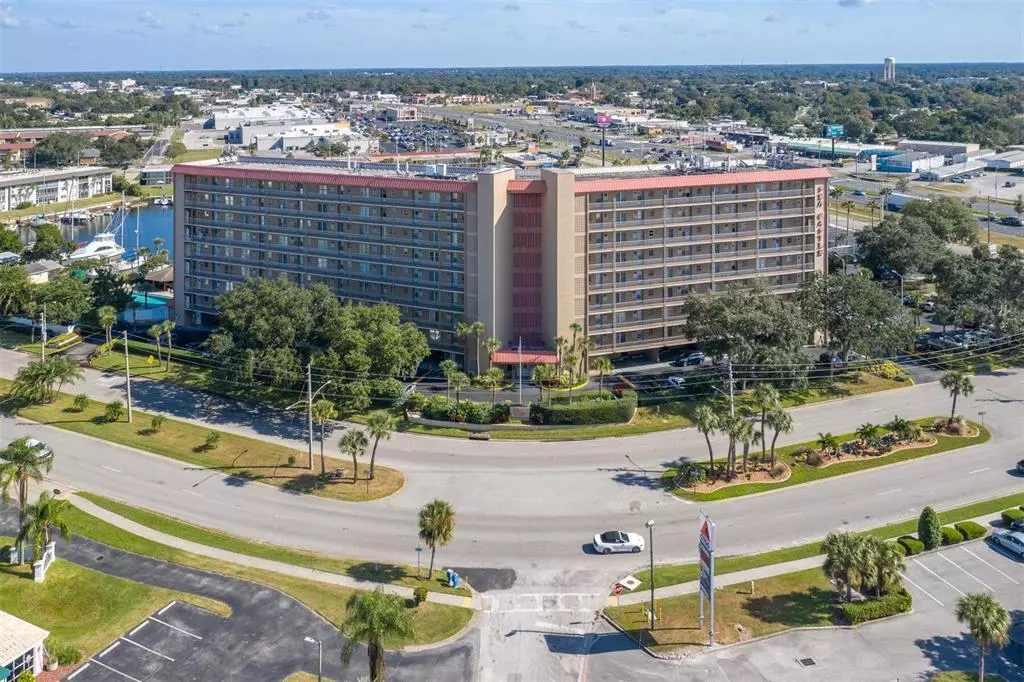 New Port Richey, FL 34652,4939 FLORAMAR TER #704