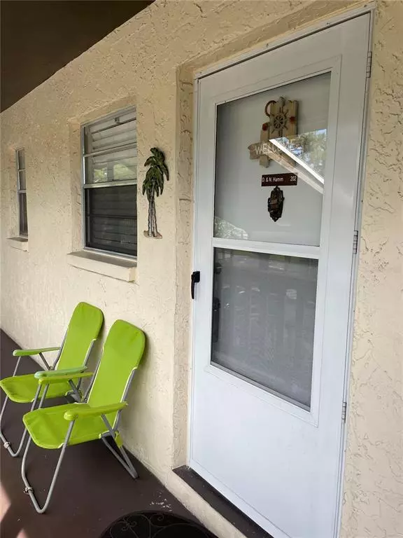 New Port Richey, FL 34652,4533 MARINE Pkwy #202