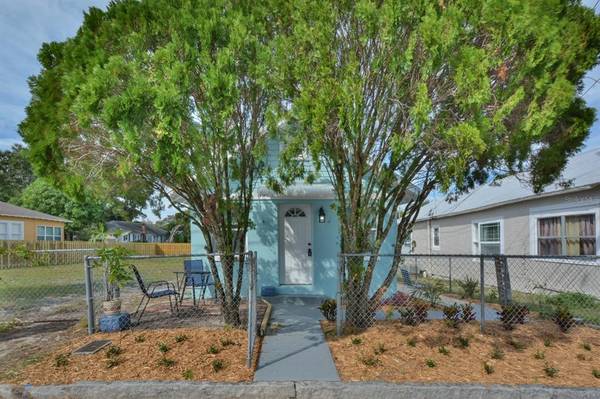 539 W SPRUCE ST,  Tarpon Springs,  FL 34689