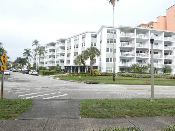 1100 N SHORE DR NE #509, St Petersburg, FL 33701