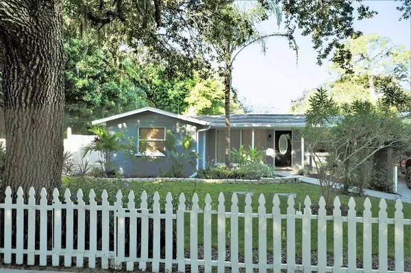 4704 RIVERWOOD AVE,  Sarasota,  FL 34231