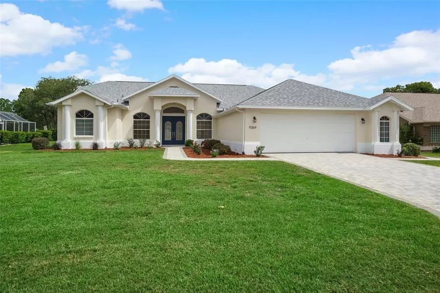 9369 FOX HOLLOW LN, Weeki Wachee, FL 34613