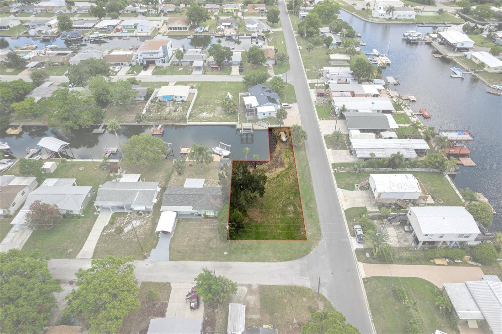 Hudson, FL 34667,0 LISA DRIVE