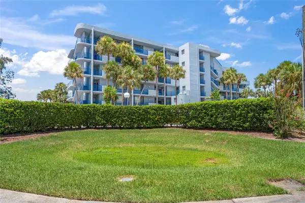 4823 EBBTIDE LN #502, Port Richey, FL 34668
