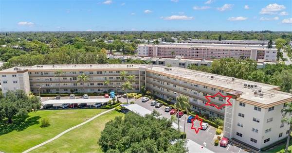 5725 80TH ST N #302, St Petersburg, FL 33709