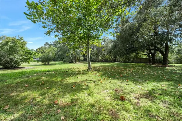 New Port Richey, FL 34654,9001 LAKEVIEW DR