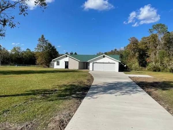 7849 AUNT MARY HARVEY RD, Glen St Mary, FL 32040