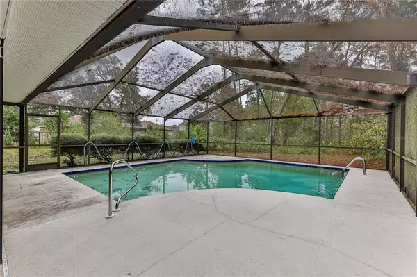 Weeki Wachee, FL 34613,9488 HERNANDO RIDGE RD