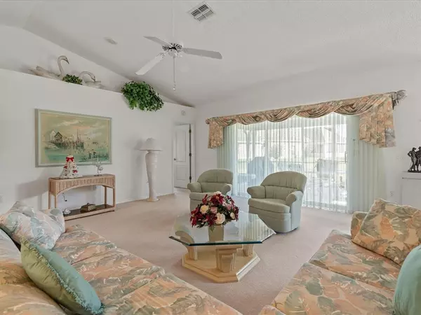 Weeki Wachee, FL 34613,9428 APPLE DUMPLING CT