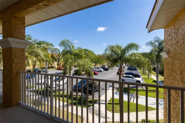 21012 PICASSO CT #J205 Land O Lakes, FL 34637