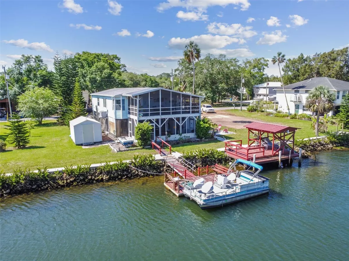 Weeki Wachee, FL 34607,6062 ISLAND DR