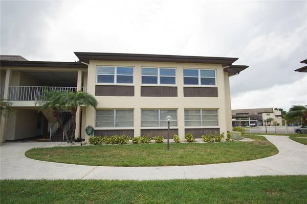 4540 MARINE Pkwy #204, New Port Richey, FL 34652