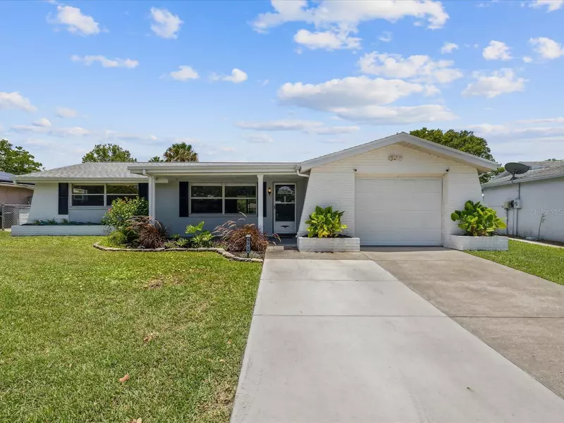 9250 GLEN MOOR LN, Port Richey, FL 34668