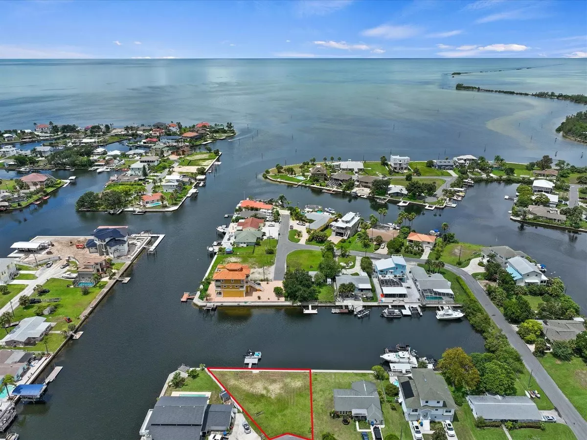 Hernando Beach, FL 34607,4375 8TH ISLE DR