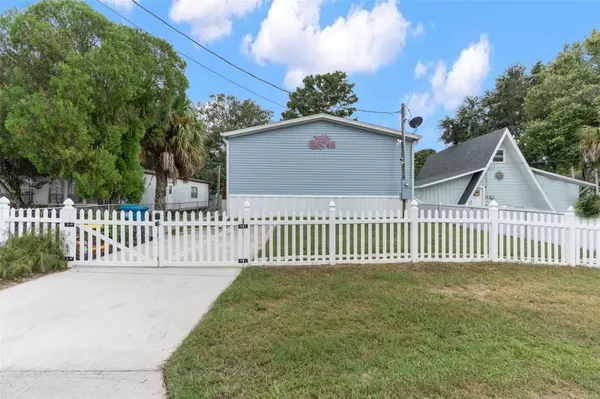 Weeki Wachee, FL 34607,6318 THEODAN ST