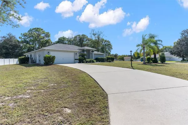 Spring Hill, FL 34609,11247 RAINBOW WOODS LOOP