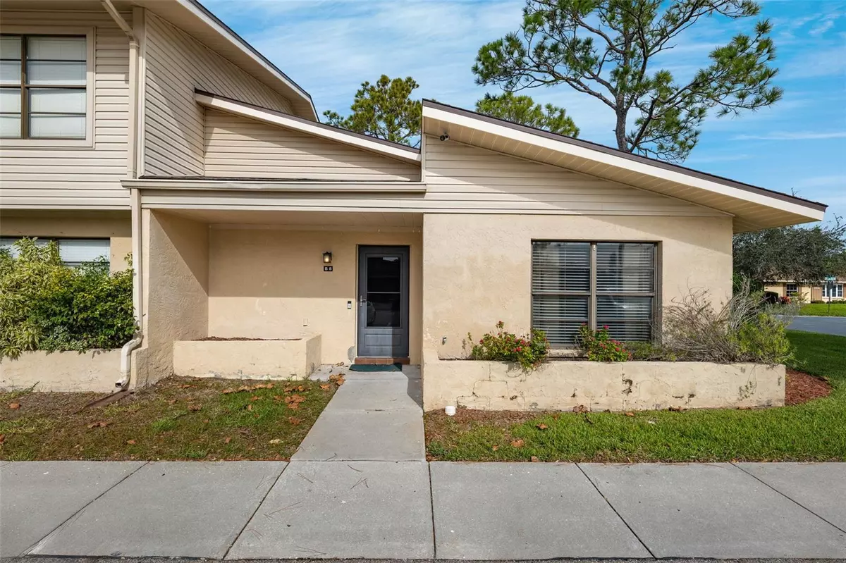 Bradenton, FL 34209,3610 54TH ST W #B8