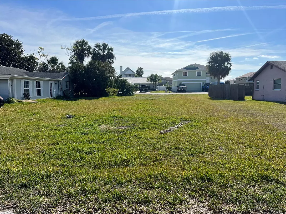 Hudson, FL 34667,7406 MAKO DR