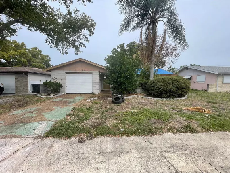 6903 TIERRA LINDA ST, Port Richey, FL 34668