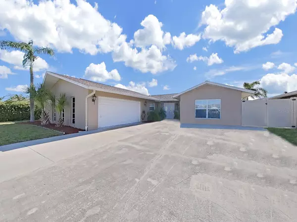 New Port Richey, FL 34652,5048 CABRILLA CT