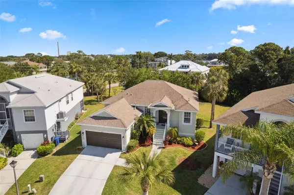 Tarpon Springs, FL 34689,1005 MIZZEN CT