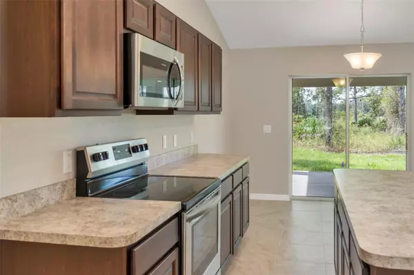 Weeki Wachee, FL 34613,10328 MEADOW WREN AVE