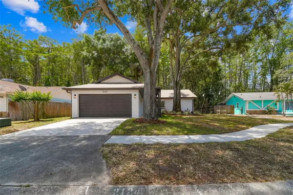 Palm Harbor, FL 34683,2124 COLONIAL BLVD W